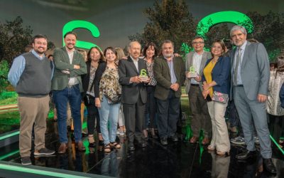 Dos tecnologías UdeC y tres empresas apoyadas por la casa de estudios recibieron Premios Avonni 2023