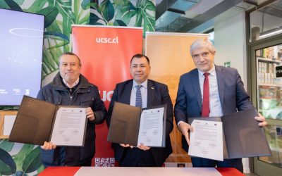 UdeC y UCSC transfieren manual de competencias básicas en telemedicina a la Seremi de Salud del Biobío