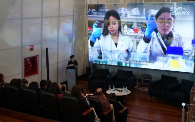 Directora de proyecto InES de Género UdeC presenta avances de iniciativa en foro organizado por U. de Chile