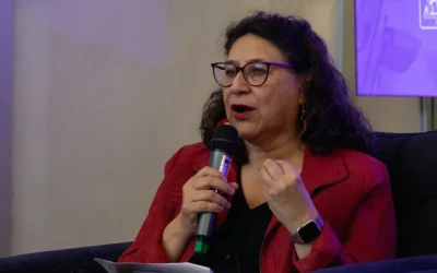 Directora de proyecto InES de Género UdeC presenta avances de iniciativa en foro organizado por U. de Chile